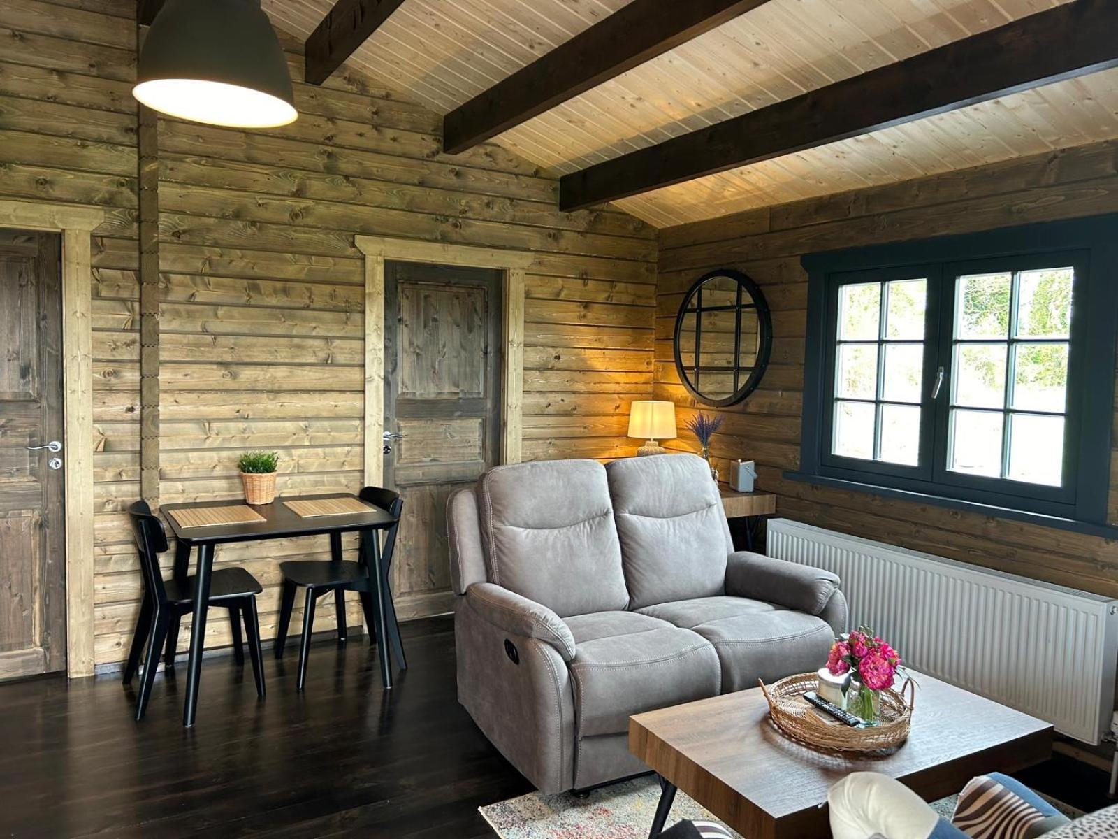 Little Rock Retreat Log Cabin With Hot Tub Castletown Gheoghegan 외부 사진
